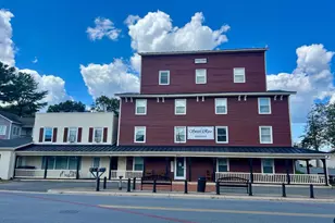 201 N 23rd St, Purcellville, VA 20132 - Photo 1