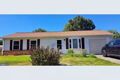 815 S Cypress Court, Sterling, VA 20164 - Photo 1