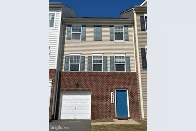 42296 Shoover Square, Chantilly, VA 20152 - Photo 1