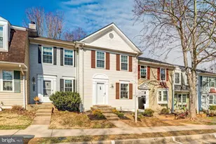 26 Southall Ct, Sterling, VA 20165 - Photo 1