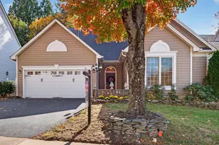 46809 Trailwood Pl, Sterling, VA 20165 - Photo 1