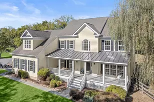 37070 Elaine Pl, Purcellville, VA 20132 - Photo 1