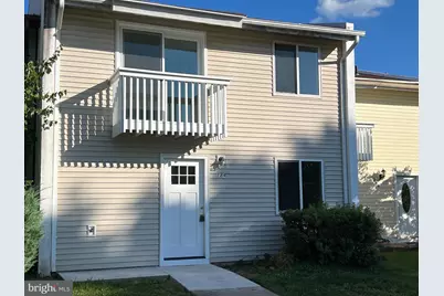 184 Cottage Road N, Sterling, VA 20164 - Photo 1