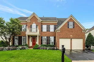 43313 Jerpoint Ct, Chantilly, VA 20152 - Photo 1