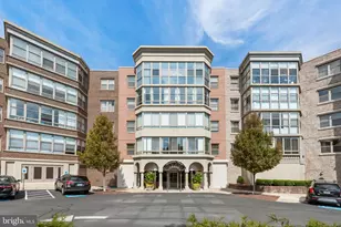 19350 Magnolia Grove Square, Leesburg, VA 20176 - Photo 1