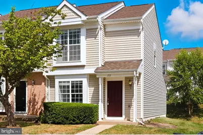 153 Edinburgh Square, Sterling, VA 20164 - Photo 1