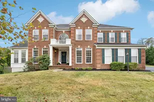 25083 Kingscote Ct, Chantilly, VA 20152 - Photo 1