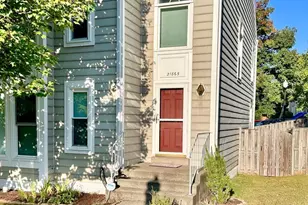 21865 Broadleaf Square, Sterling, VA 20164 - Photo 1