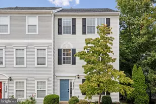 22977 Fleet Terrace, Sterling, VA 20166 - Photo 1