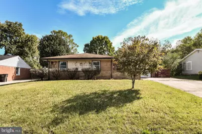 808 W Nettle Tree Road, Sterling, VA 20164 - Photo 1