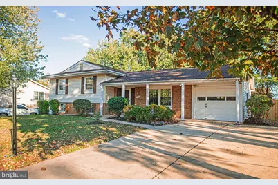 724 N Amelia St, Sterling, VA 20164 - Photo 1