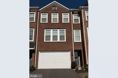 42235 Lancaster Woods Square, Chantilly, VA 20152 - Photo 1