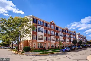 19293 Harlow Square, Leesburg, VA 20176 - Photo 1