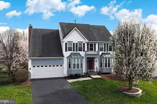 609 Kristin Ct SE, Leesburg, VA 20175 - Photo 1