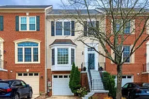 43148 Katama Square, Chantilly, VA 20152 - Photo 1