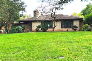 112 Lakeland Dr, Sterling, VA 20164 - Photo 1