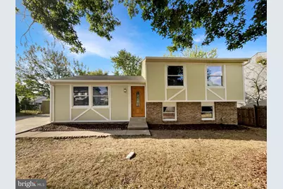 113 N Harrison Road, Sterling, VA 20164 - Photo 1