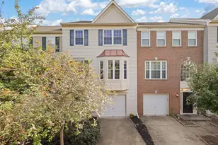 18788 Trident Sq, Leesburg, VA 20176 - Photo 1