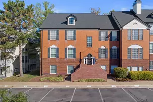 676 Gateway Dr SE, Leesburg, VA 20175 - Photo 1