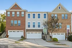 203 Natural Terrace SW, Leesburg, VA 20175 - Photo 1