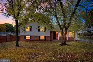 203 N Fir Ct, Sterling, VA 20164 - Photo 1