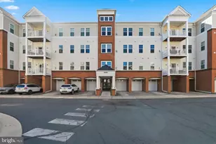 41895 Cathedral Valley Square, Aldie, VA 20105 - Photo 1