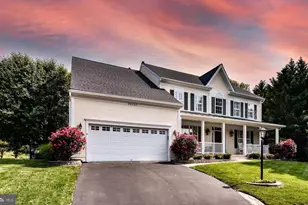 20050 Alexandras Grove Dr, Ashburn, VA 20147 - Photo 1