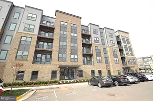 21731 Dovekie Ter, Ashburn, VA 20147 - Photo 1