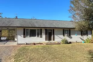 296 Goods Ln, Aroda, VA 22709 - Photo 1