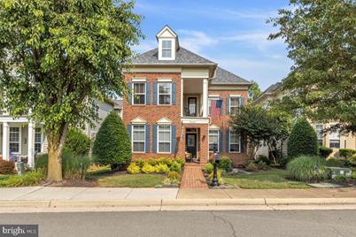 9326 Sumner Lake Boulevard, Manassas, VA 20110 - Photo 1