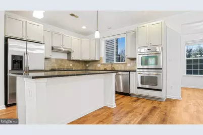 10231 Fountain Circle, Manassas, VA 20110 - Photo 1