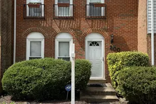 9200 Laurelwood Ct, Manassas, VA 20110 - Photo 1