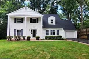 8653 Weir St, Manassas, VA 20110 - Photo 1