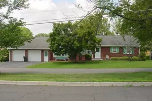 9318 Stuart Ave, Manassas, VA 20110 - Photo 1