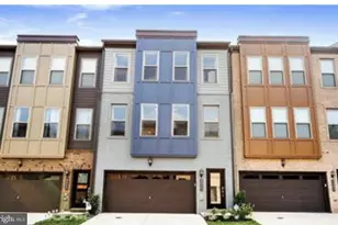 9913 Hopkins Loop, Manassas, VA 20110 - Photo 1