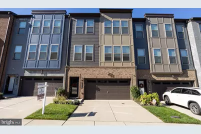 9882 Hopkins Loop, Manassas, VA 20110 - Photo 1