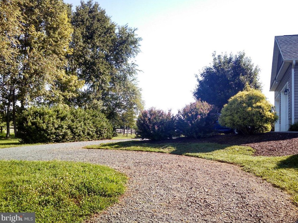 28072 Sunnyside Rd, Unionville, VA 22567