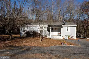 213 Debra Jill Dr, Luray, VA 22835 - Photo 1