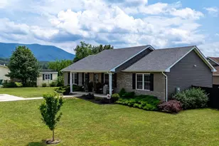 250 Fairview Rd, Luray, VA 22835 - Photo 1