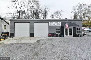 1326 E Main St, Luray, VA 22835 - Photo 1