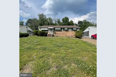 417 Round Top Avenue, Petersburg, VA 23803 - Photo 1