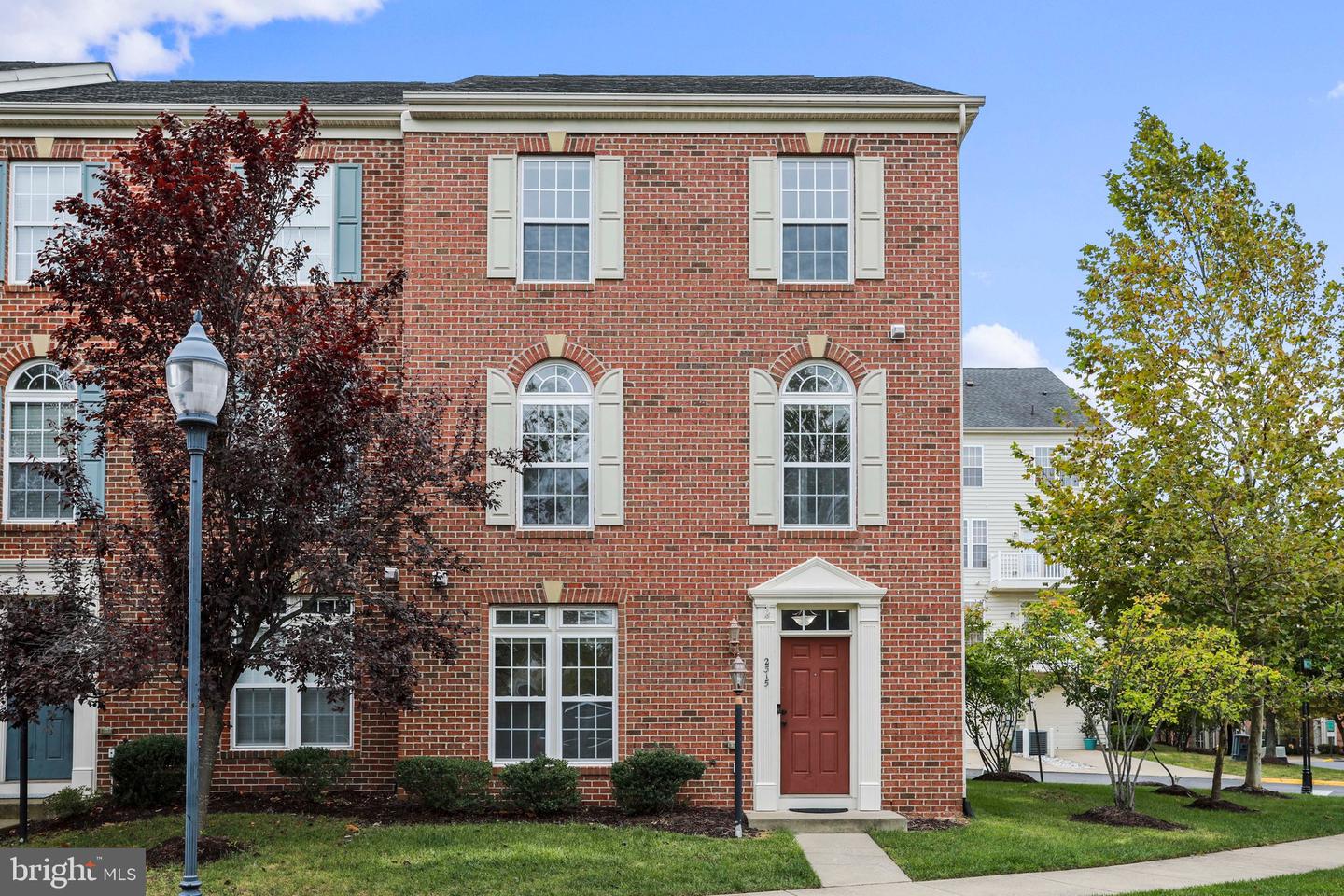 2315 Potomac Club Pkwy, Woodbridge, VA 22191 MLS VAPW2036246 Coldwell Banker