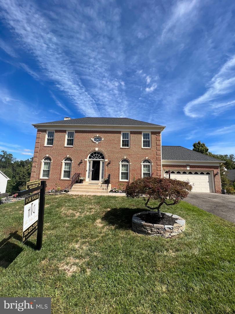 16064 Olmstead Ln, Woodbridge, VA 22191 MLS VAPW2036700 Coldwell Banker
