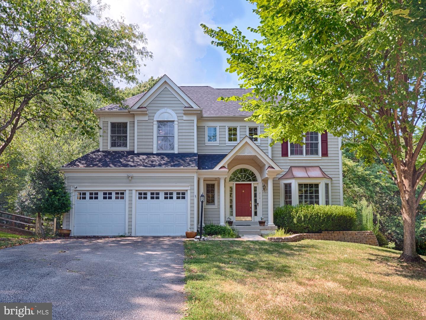214 W Locust St, Occoquan, VA 22125 MLS VAPW2037472 Coldwell Banker