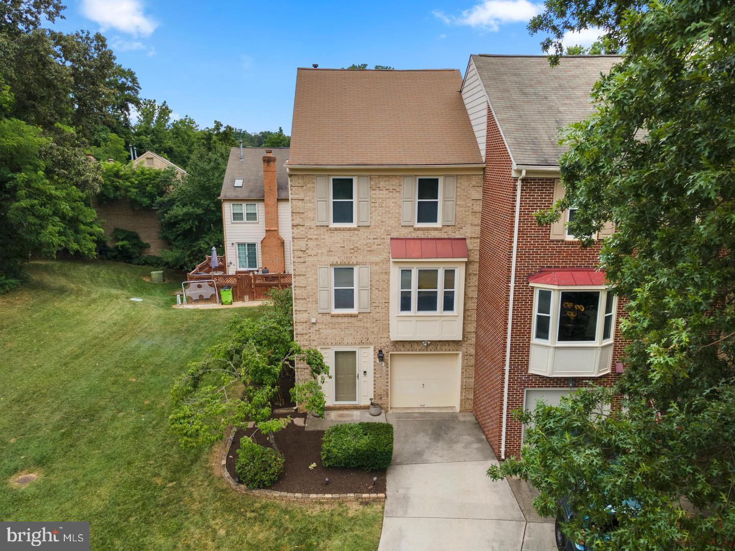 110 W Locust St, Occoquan, VA 22125 MLS VAPW2043028 Coldwell Banker