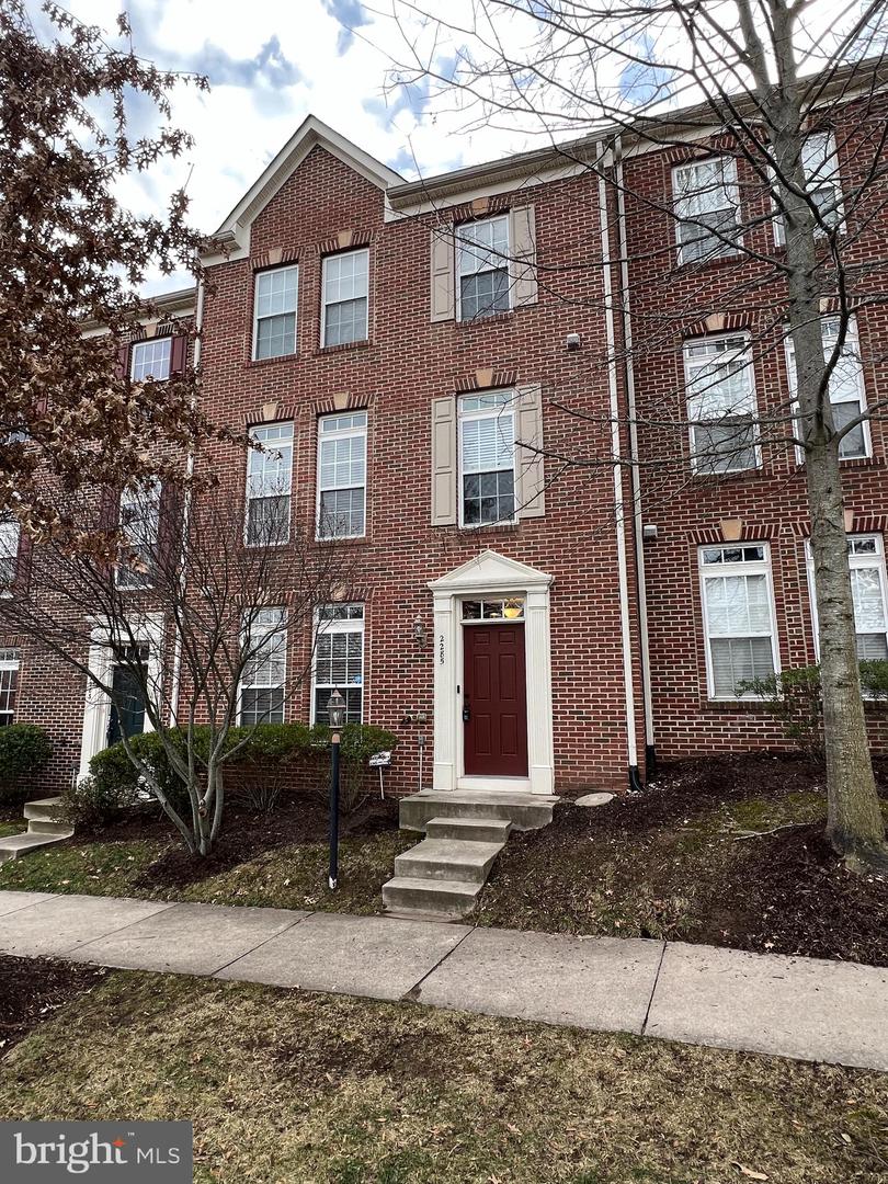 2285 Potomac Club Pkwy, Woodbridge, VA 22191 MLS VAPW2045068 Coldwell Banker