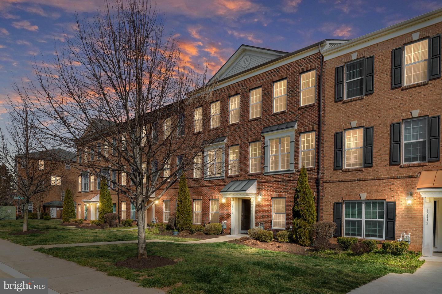 15415 Rosemont Manor Dr, Haymarket, VA 20169 MLS VAPW2047396