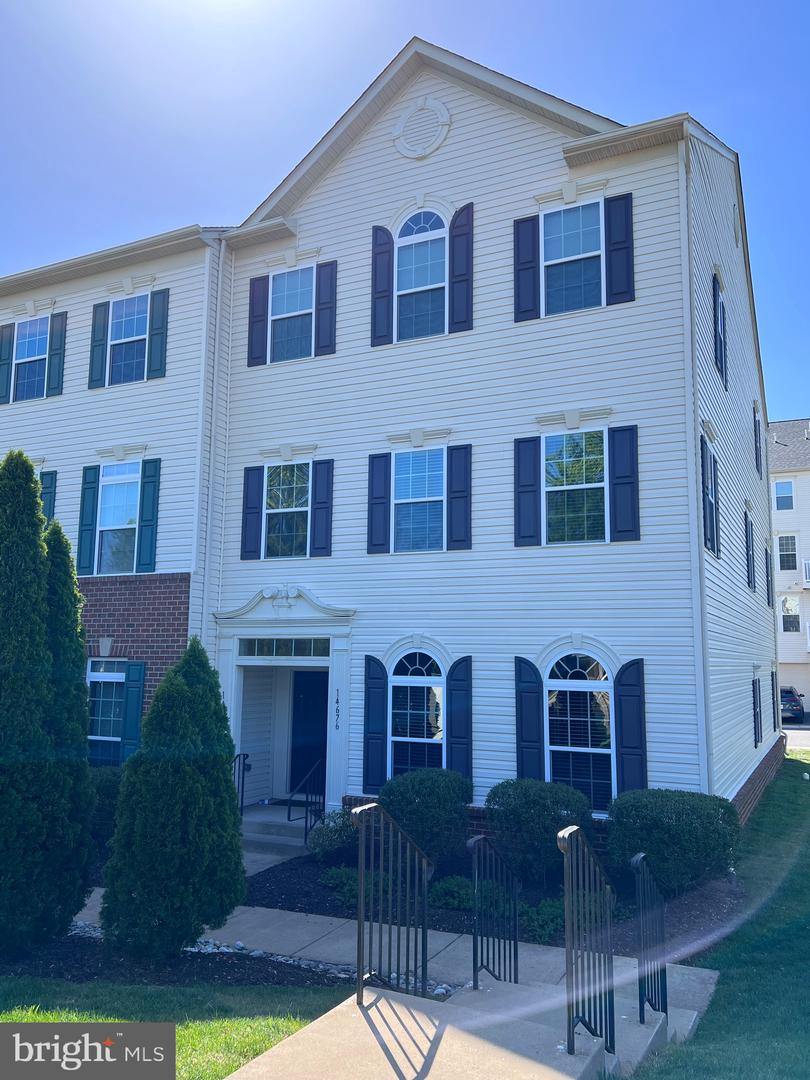 14676 Links Pond Cir, Gainesville, VA 20155 MLS VAPW2049158