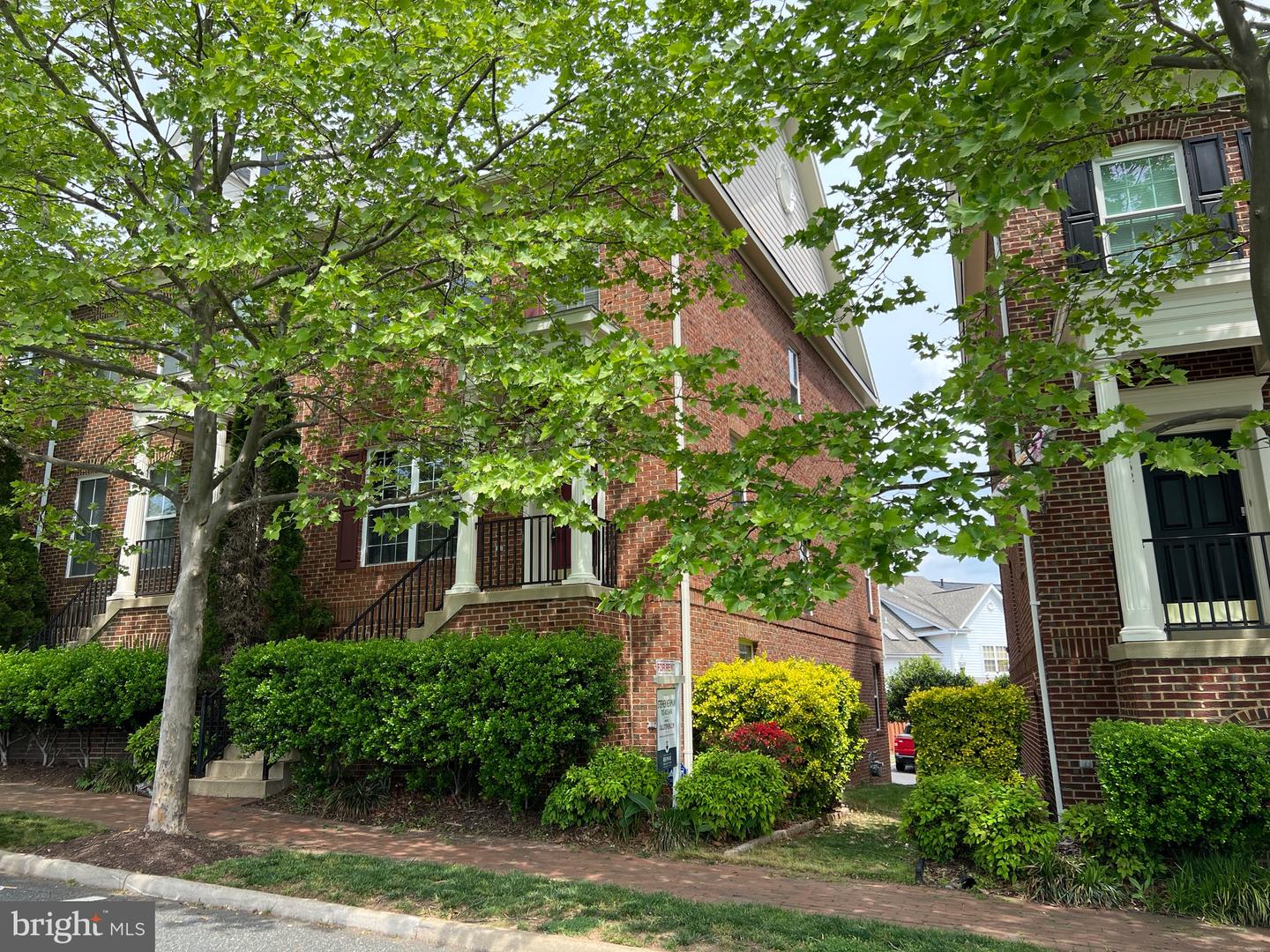 656 Belmont Bay Dr, Woodbridge, VA 22191 MLS VAPW2049474 Coldwell