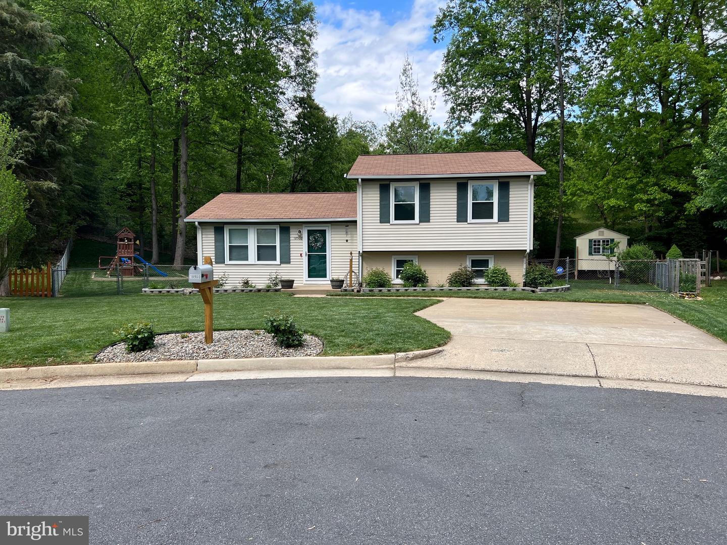 18900 Red Oak Ln, Triangle, VA 22172 MLS VAPW2049502 Coldwell Banker